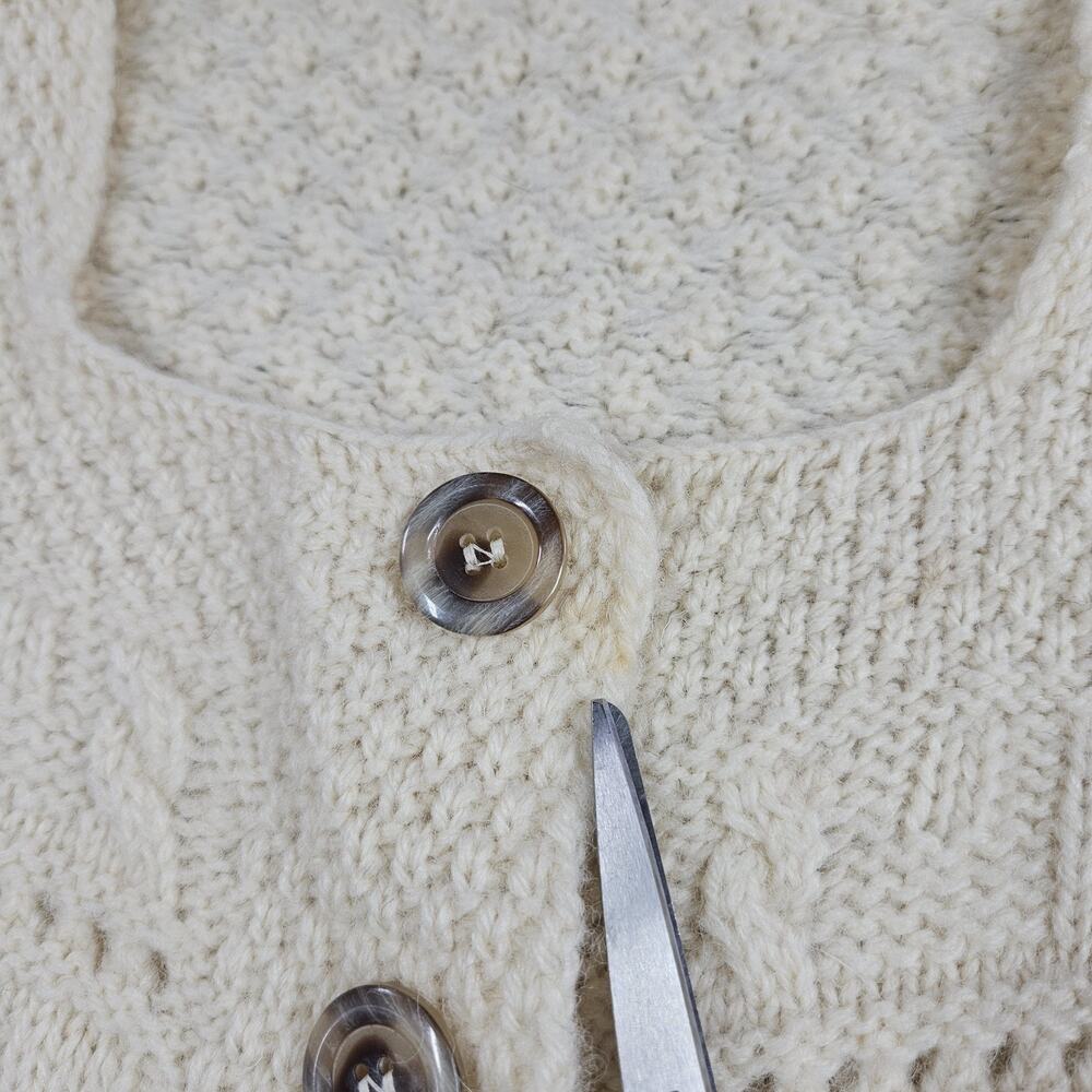 Aran Crafts Ireland Cardigan Womens M Button Up Wool Cable Knit Fisherman Ivory - Picture 5 of 15